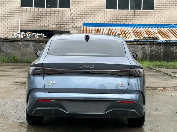 BYD Seal 06 2025