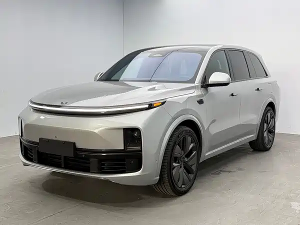 Li Auto L8 2023