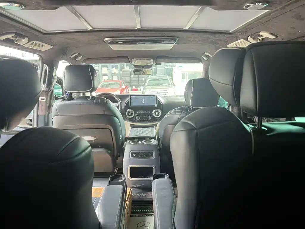 Mercedes-Benz Vito 2020 — фото 11