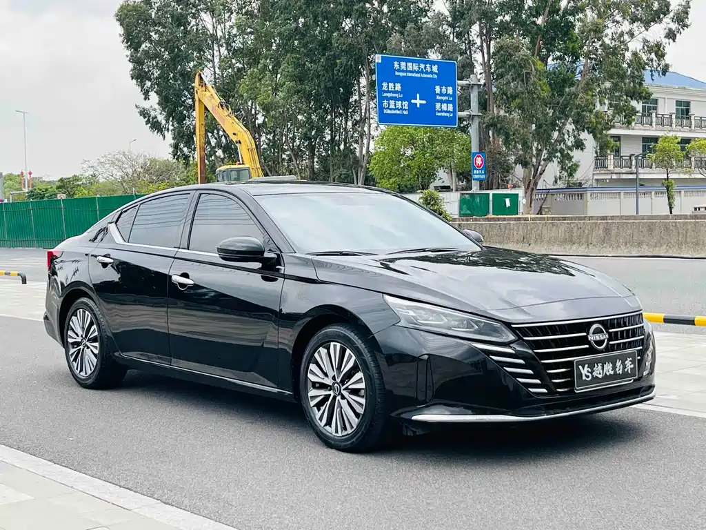 Nissan Teana 2023 — фото 3