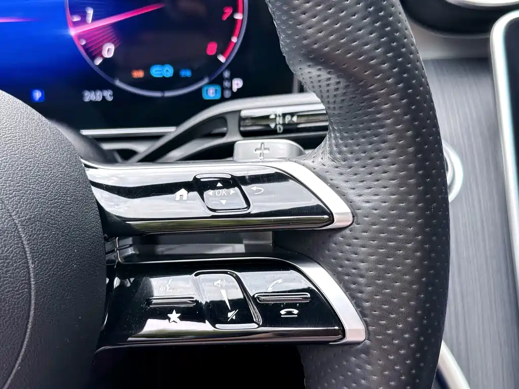 Mercedes-Benz C-Class 2022 — фото 25