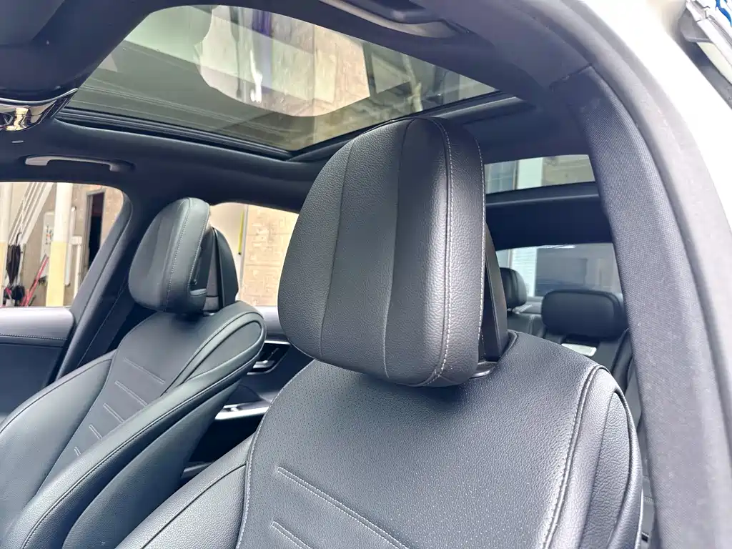Mercedes-Benz C-Class 2022 — фото 14