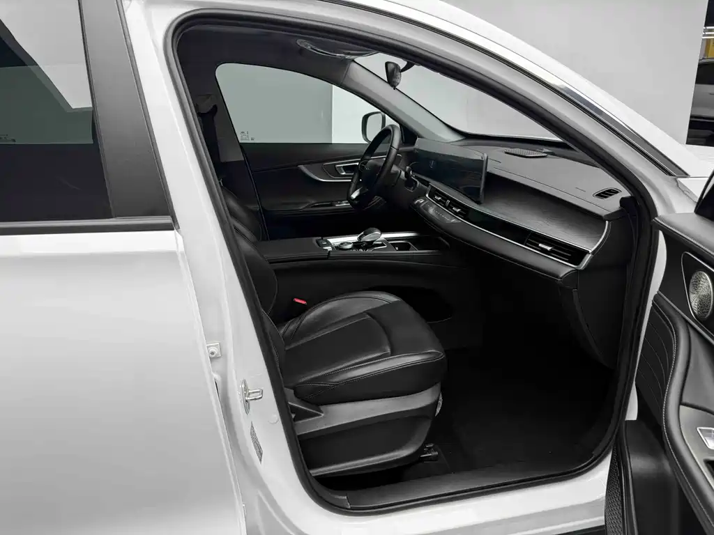 Chery Tiggo 8 PLUS 2024 — фото 18