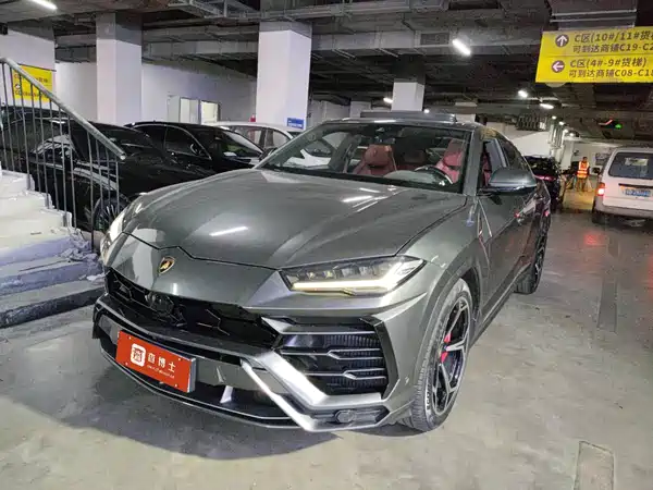 Lamborghini Urus 2019