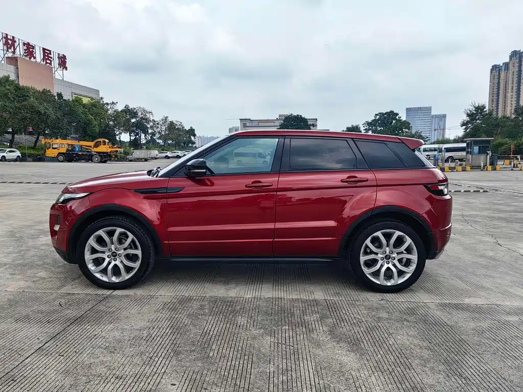 Land Rover Evoque 2015 — фото 7