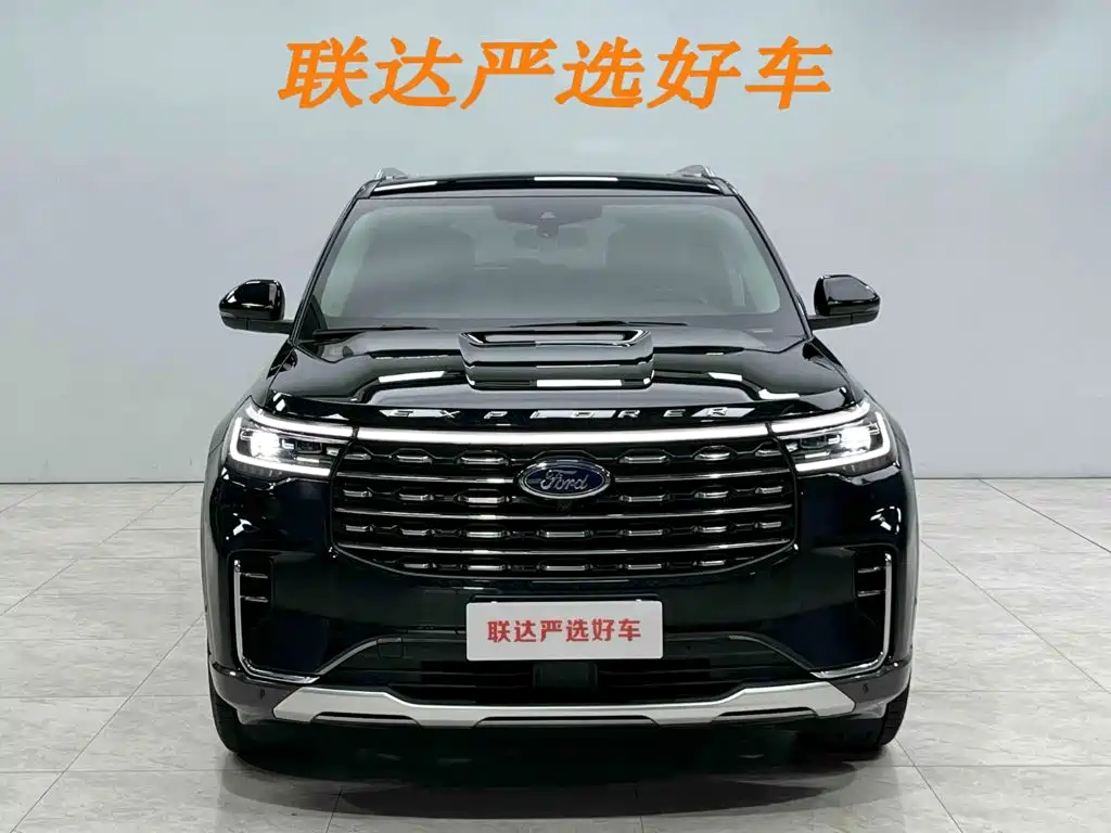 Ford Explorer 2023 — фото 22