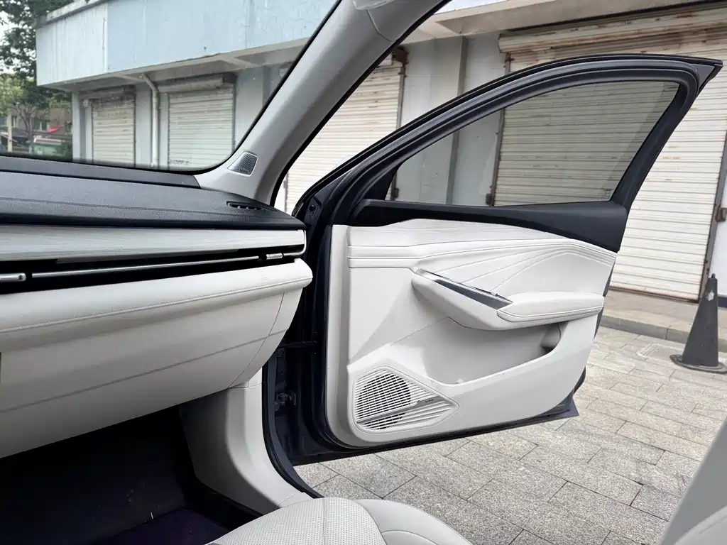 Geely Xingrui 2023 — фото 15