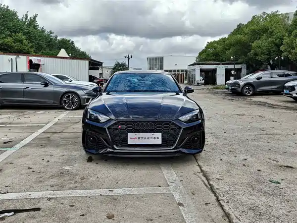 Audi RS 5 2025