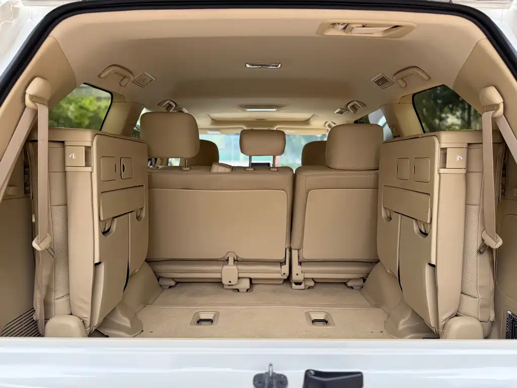 Toyota Land Cruiser 2017 — фото 15