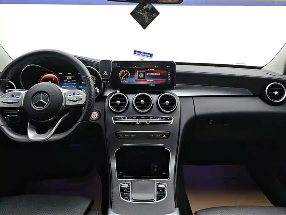 Mercedes-Benz C-Class 2021 — фото 13