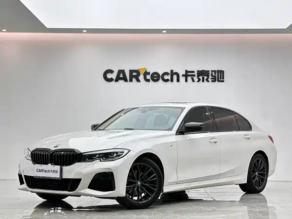 BMW 3 Series 2021