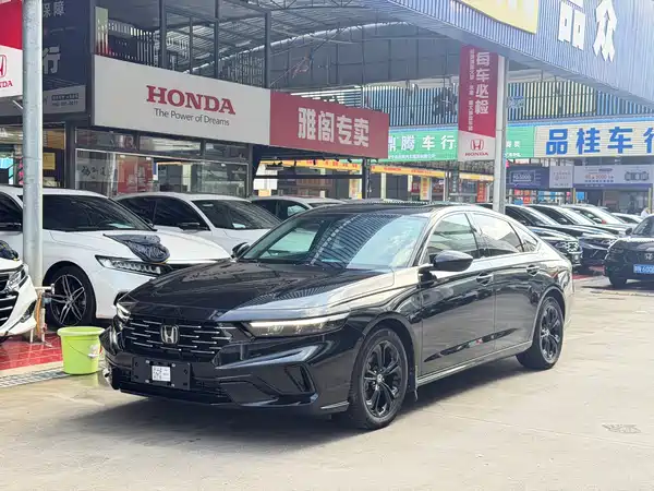 Honda Accord 2025