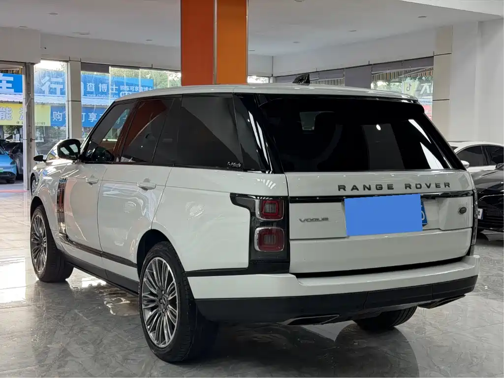 Land Rover Range Rover 2020 — фото 21