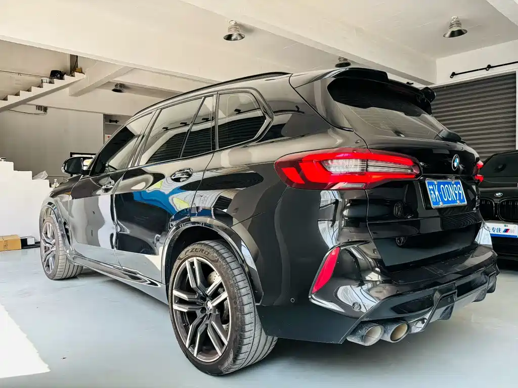 BMW X5 M 2022 — фото 5