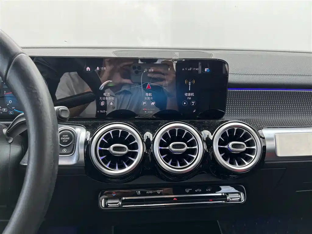 Mercedes-Benz GLB 2021 — фото 11