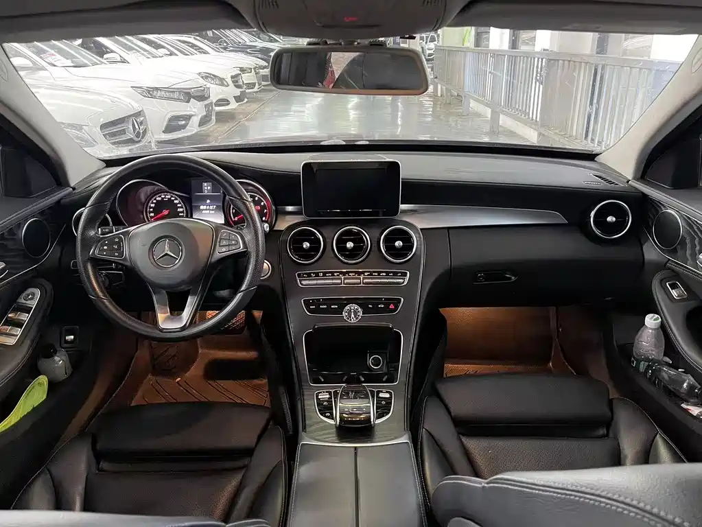 Mercedes-Benz C-Class 2018