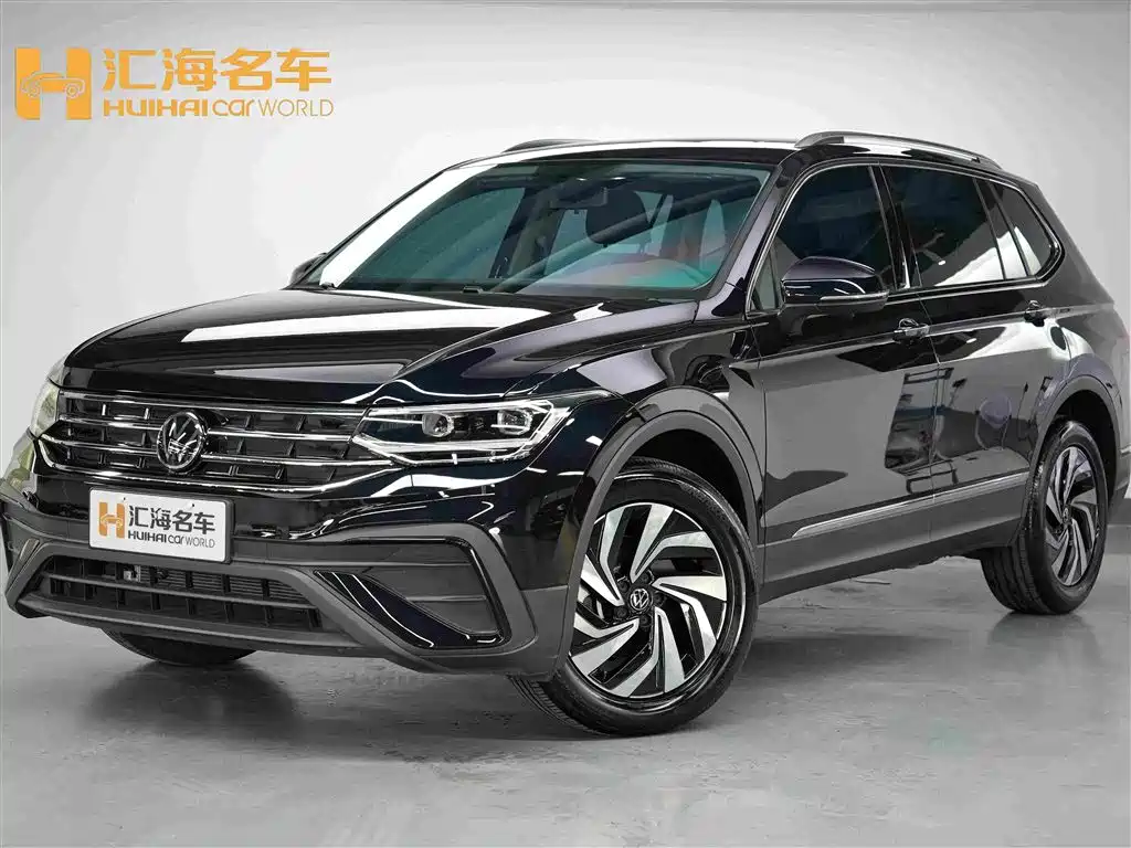 Volkswagen Tiguan L 2026 — фото 1