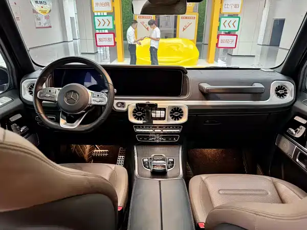 Mercedes-Benz G-Class 2023
