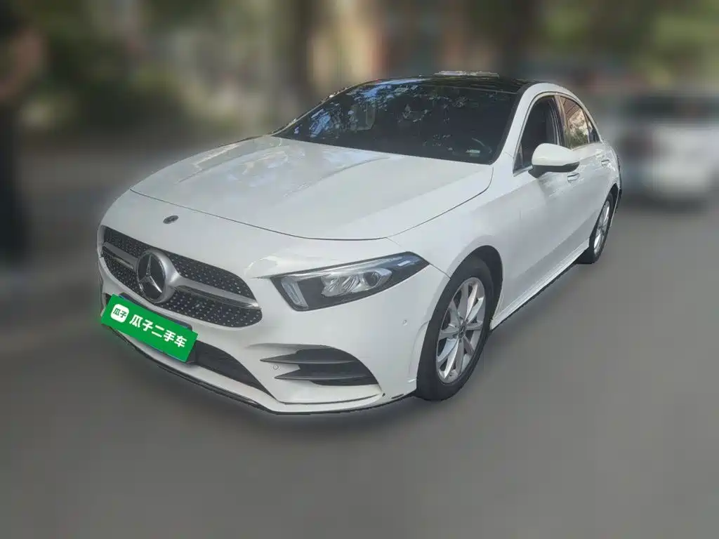 Mercedes-Benz A-Class 2021 — фото 2