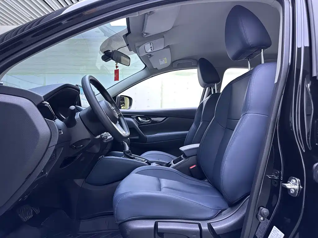 Nissan Qashqai 2025 — фото 8
