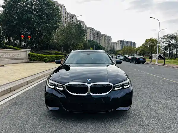 BMW 3 Series 2022