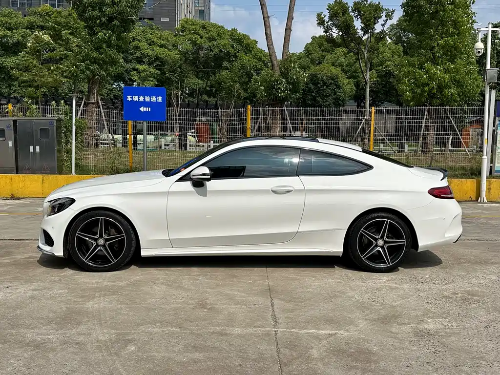 Mercedes-Benz C-Class 2017 — фото 2