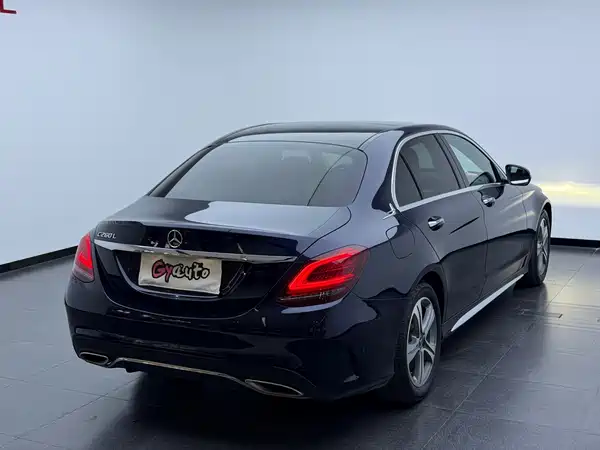 Mercedes-Benz C-Class 2019