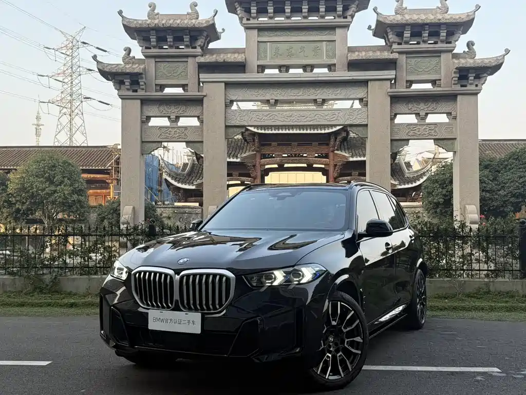 BMW X5 2024 — фото 1