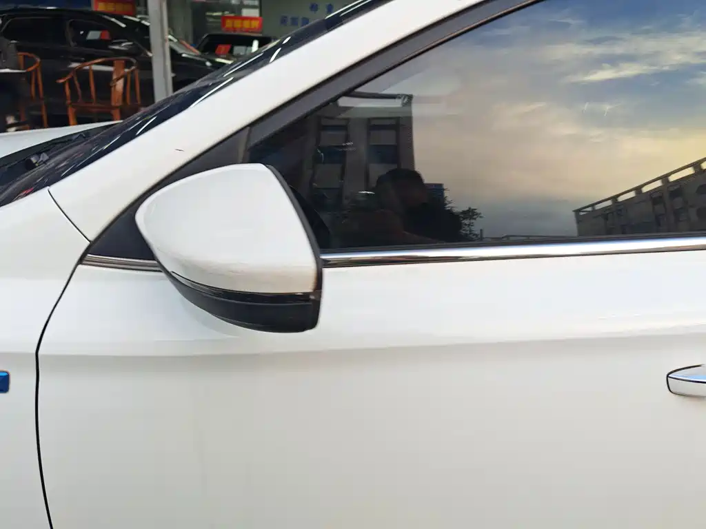 Roewe i5 2019 — фото 17