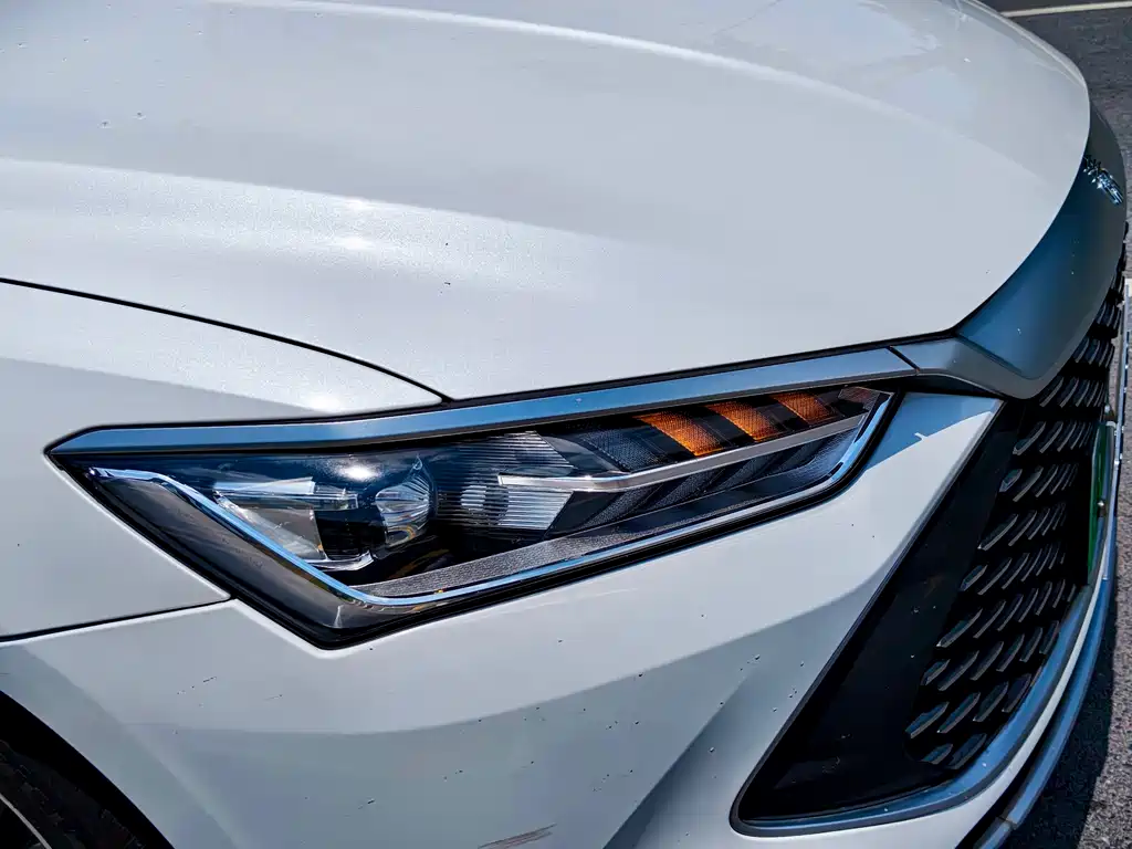 BYD Qin PLUS 2021 — фото 10