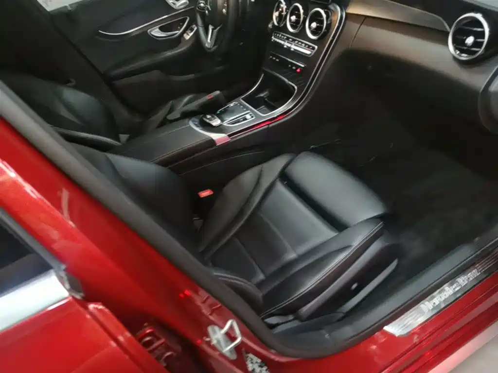 Mercedes-Benz C-Class 2019 — фото 25