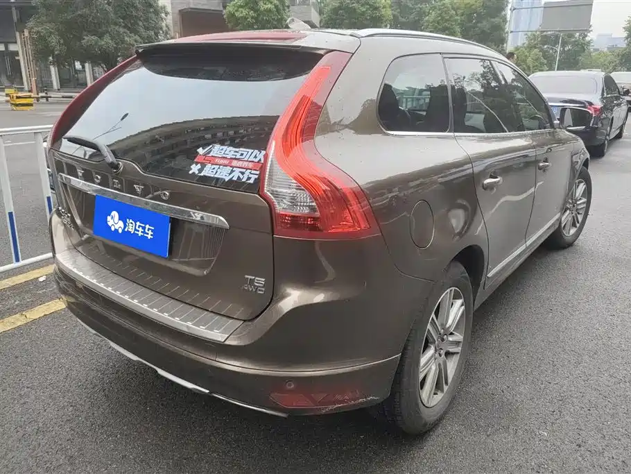 Volvo XC60 2016 — фото 3