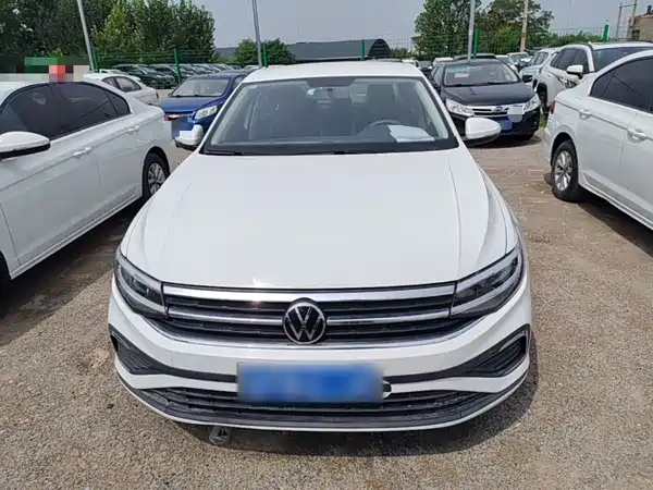 Volkswagen Bora 2024