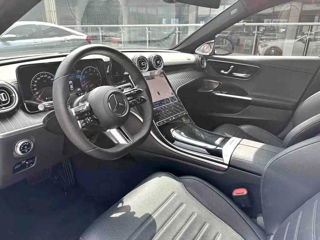 Mercedes-Benz C-Class 2022
