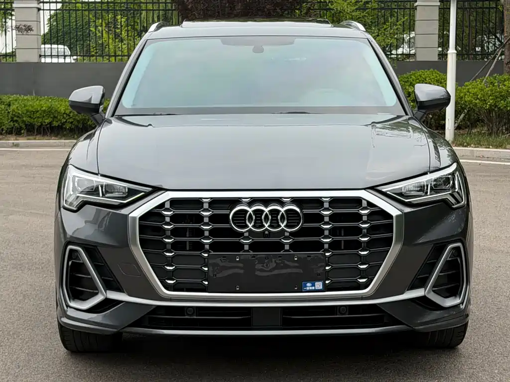 Audi Q3 2022