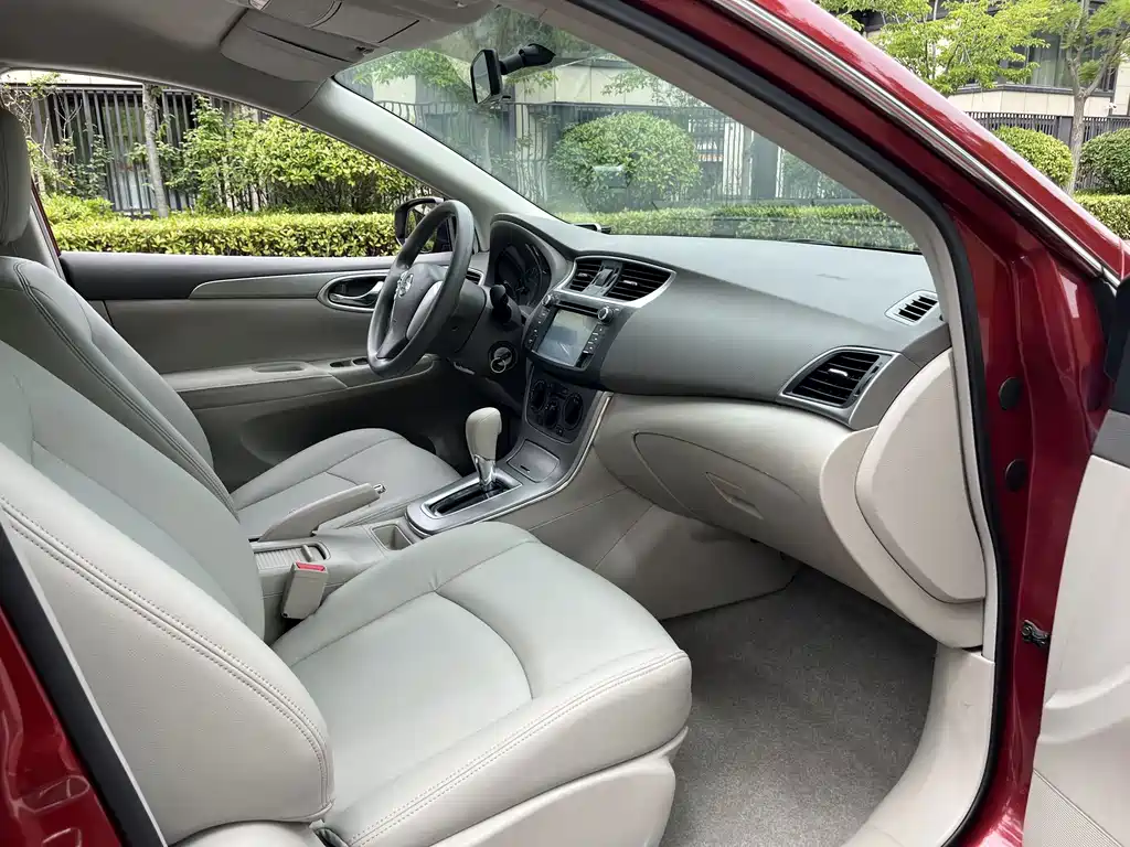 Nissan Sylphy 2012 — фото 27
