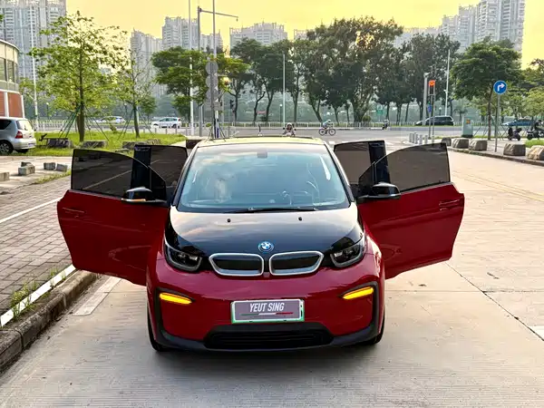 BMW i3 2020