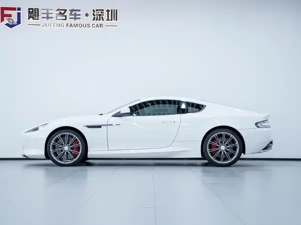 Aston Martin DB9 2014