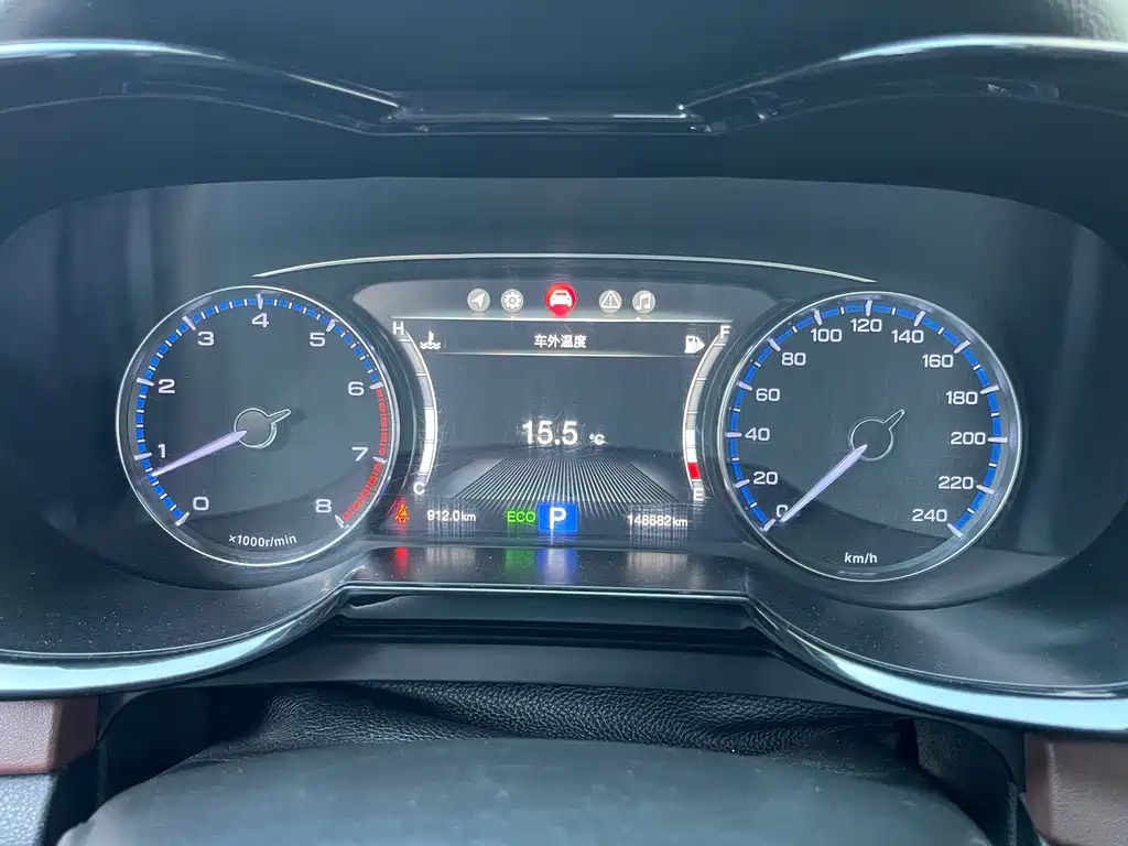 GAC Motor Trumpchi GS8 2018 — фото 11