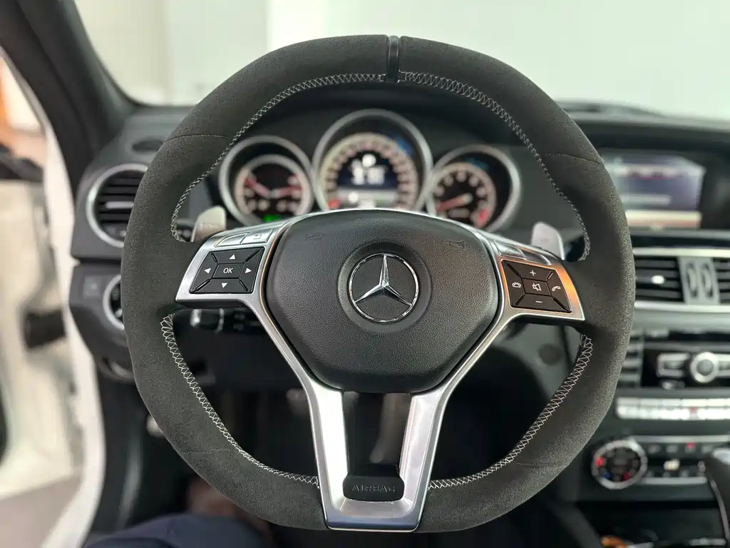 Mercedes-Benz C-Class AMG 2014 — фото 10