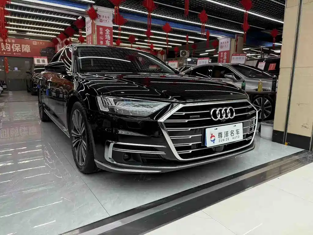Audi A8 2019 — фото 3