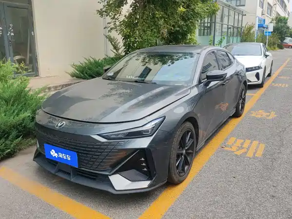 Changan UNI-V 2024