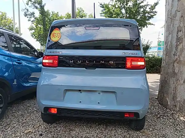 Wuling Hongguang MINIEV 2021