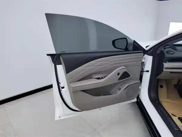 Geely Galaxy Starshine 8 2025