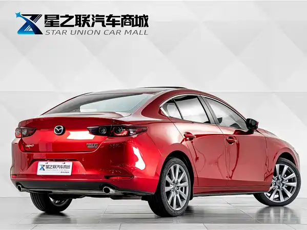 Mazda 3 Axela 2022
