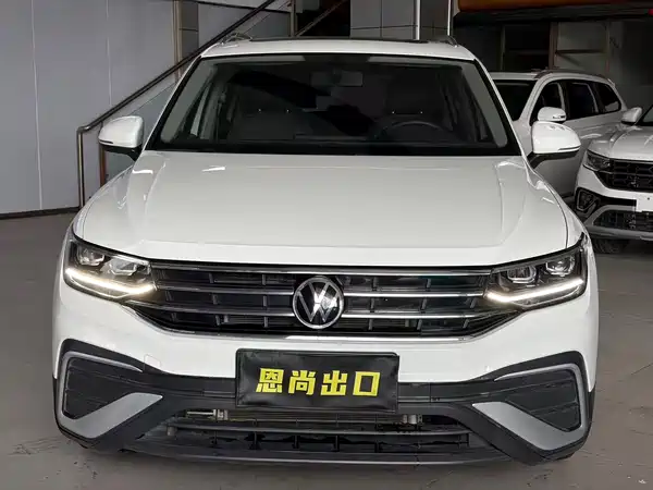 Volkswagen Tiguan L 2022