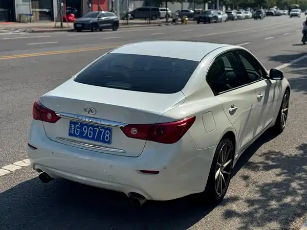 Infiniti Q50L 2016