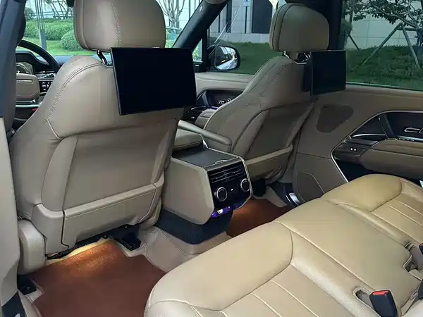 Land Rover Range Rover 2024