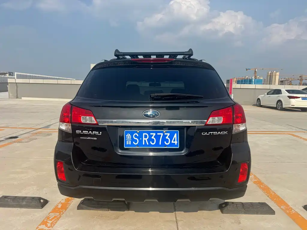 Subaru Outback 2012 — фото 4
