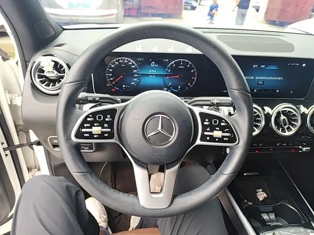 Mercedes-Benz GLB 2020 — фото 11